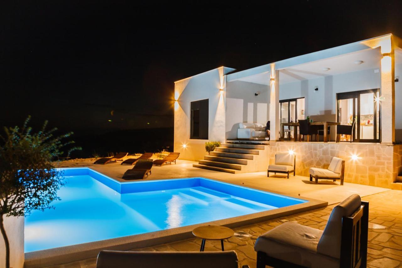 Villa Zlatno Sunce In The Hills Near Trogir Vrsine Экстерьер фото