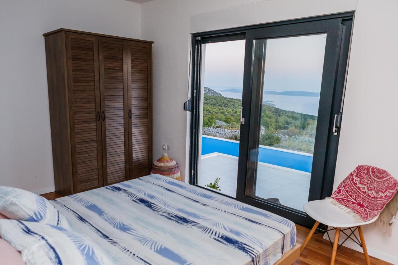 Villa Zlatno Sunce In The Hills Near Trogir Vrsine Экстерьер фото